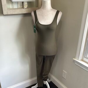 Halara Cut Out Back Sleeveless Booty Ruche Jumpsuit Army Green NWT